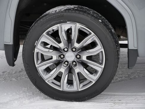 Used 2024 GMC Sierra 1500 Denali image 11