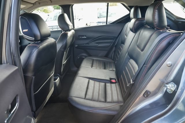 Used 2018 Nissan Kicks SR w/ Premium Package FWD image 22
