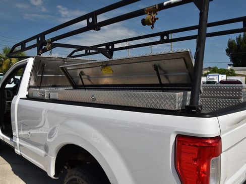 Used 2018 Ford F250 XL w/ Power Equipment Group RWD image 11
