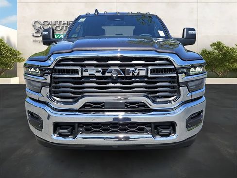 New 2026 RAM 3500 Big Horn AWD/4WD image 8