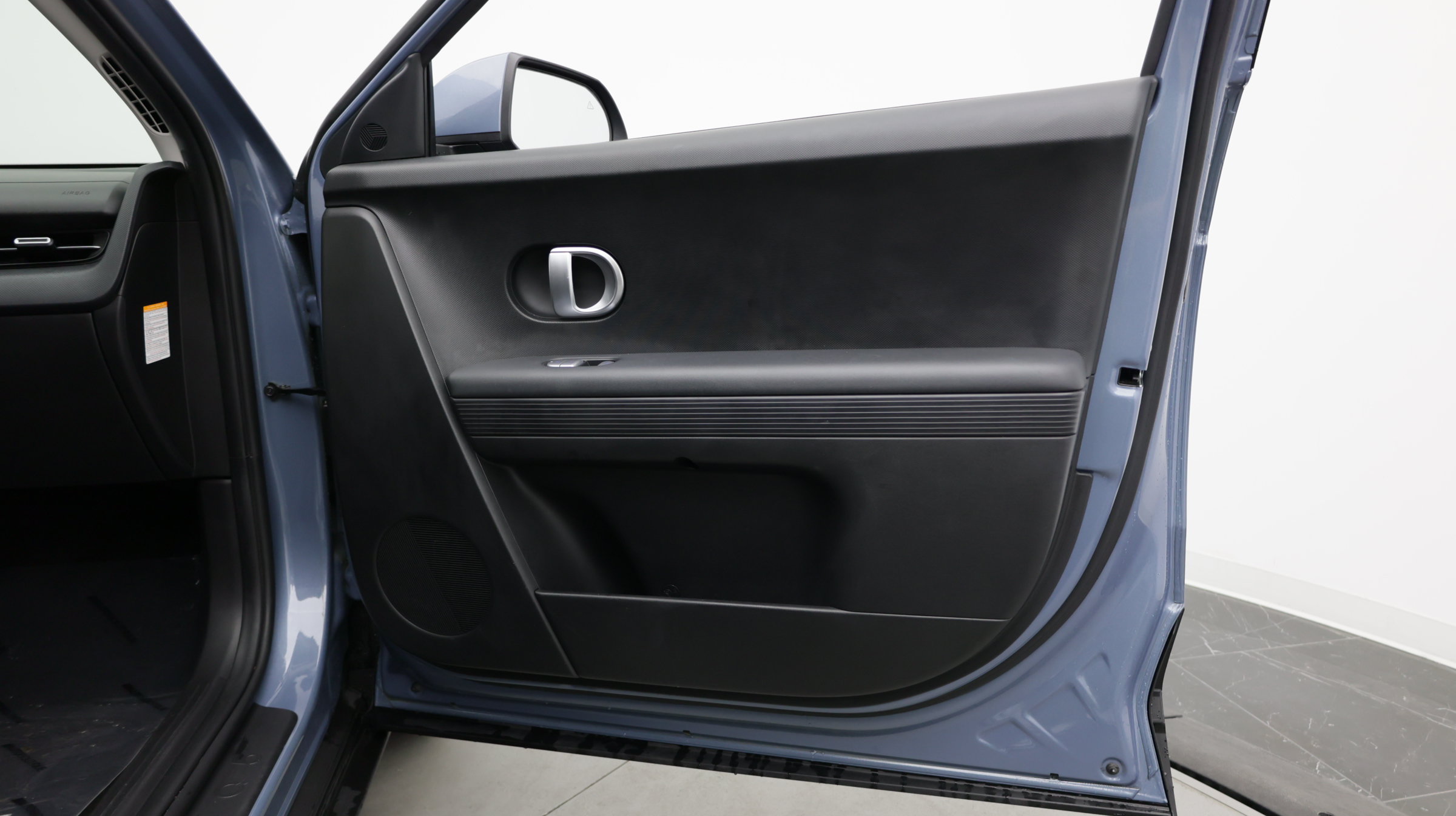 Used 2022 Hyundai Ioniq 5 SE RWD image 35