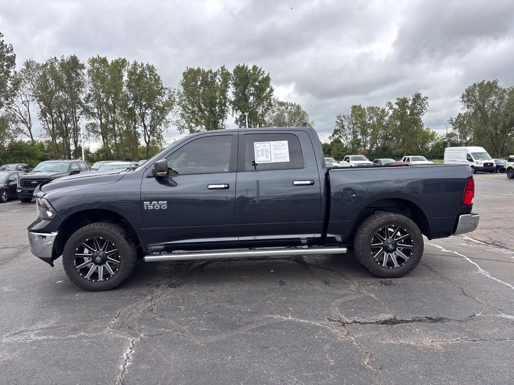 Used 2017 RAM 1500 Big Horn AWD/4WD image 2