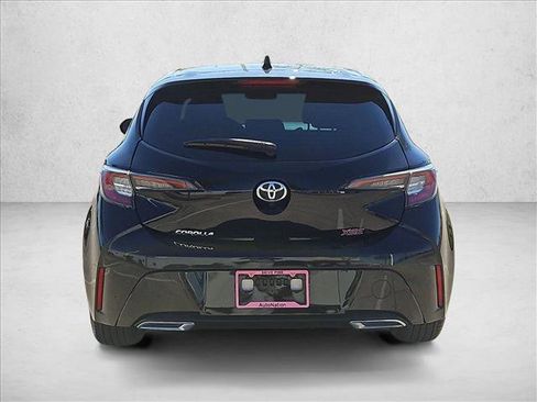 Used 2022 Toyota Corolla XSE image 7