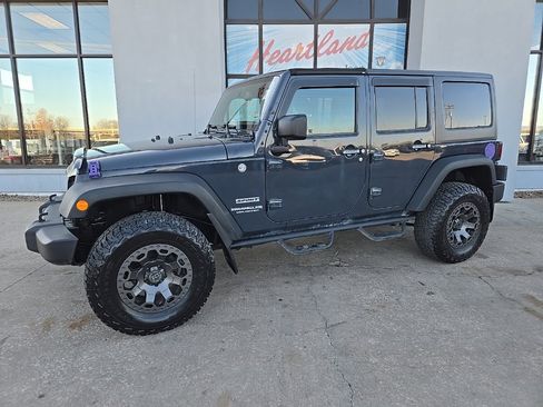 Used 2017 Jeep Wrangler Unlimited Sport w/ Quick Order Package 24S image 4