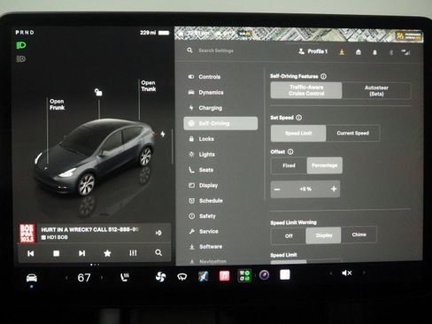 Used 2024 Tesla Model Y 2WD image 29