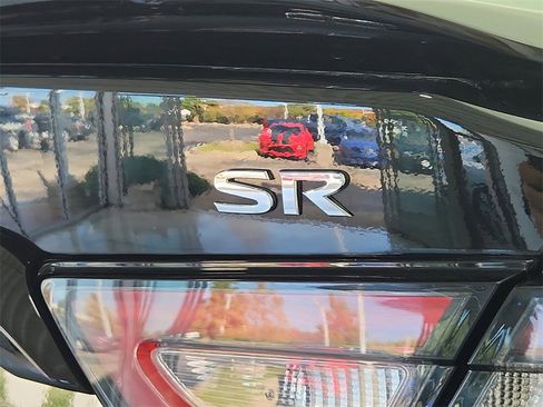 Used 2022 Nissan Maxima SR image 39