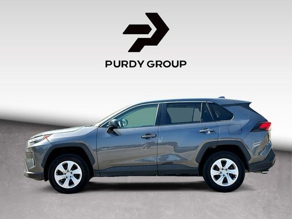 Used 2025 Toyota RAV4 LE FWD image 5