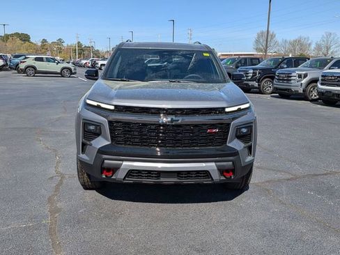 New 2026 Chevrolet Traverse Z71 w/ LPO, Floor Liner Package image 8