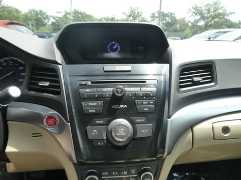 Used 2016 Acura ILX FWD image 22