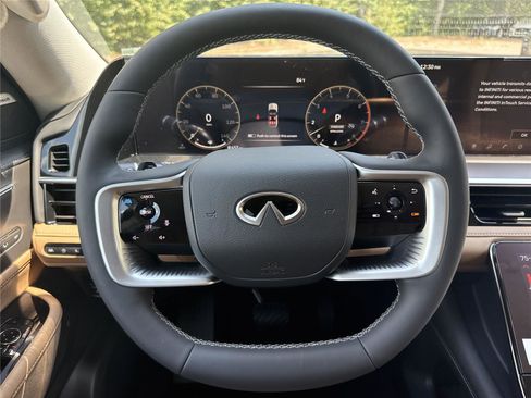 New 2026 INFINITI QX80 Luxe w/ Cargo Package image 12