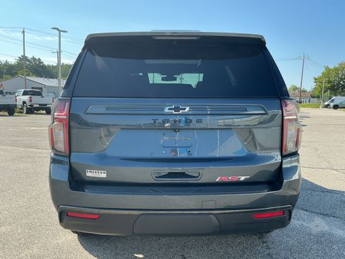 Used 2021 Chevrolet Tahoe RST w/ Luxury Package AWD/4WD image 5