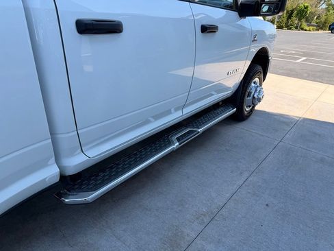 Used 2024 RAM 3500 Big Horn AWD/4WD image 13