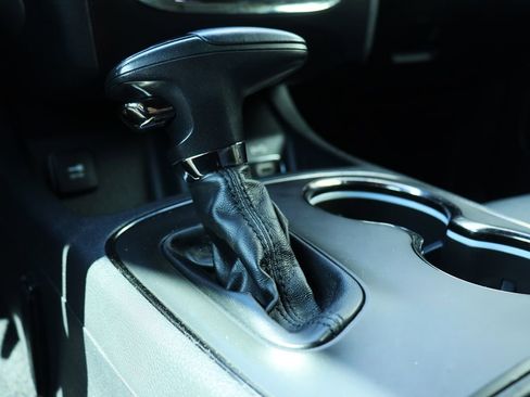 Used 2018 Dodge Durango R/T w/ Blacktop Package image 55