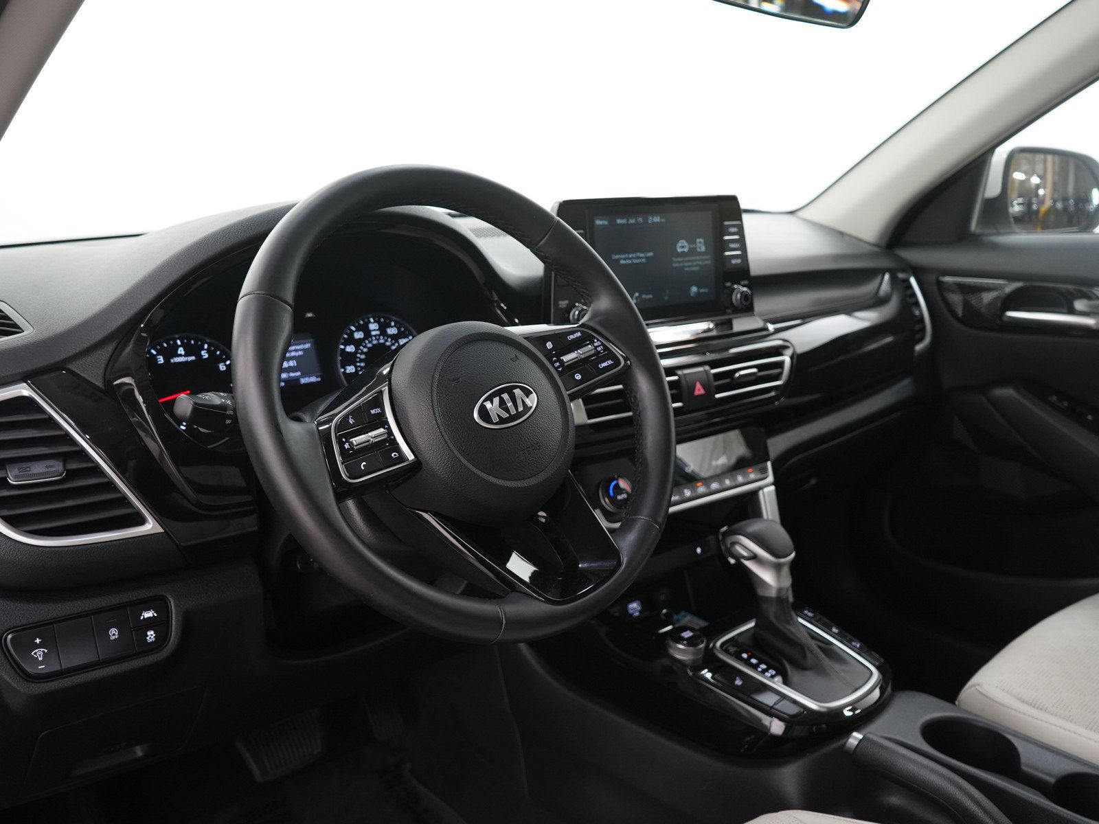 Used 2021 Kia Seltos EX AWD/4WD image 25