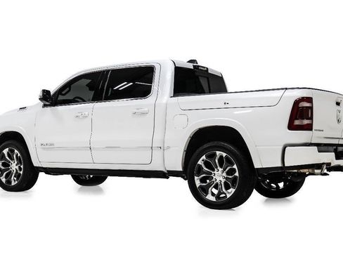 Used 2024 RAM 1500 Limited AWD/4WD image 4