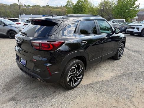 Used 2024 Chevrolet TrailBlazer RS AWD/4WD image 7