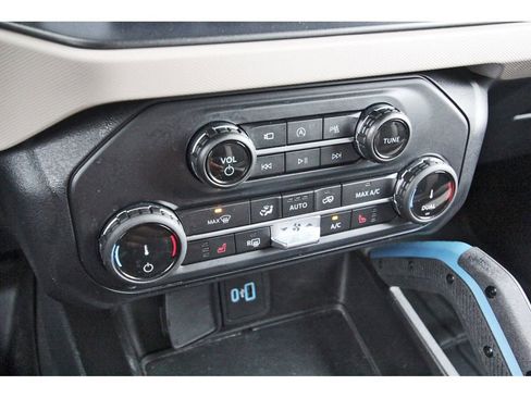 Certified 2022 Ford Bronco Wildtrak image 22