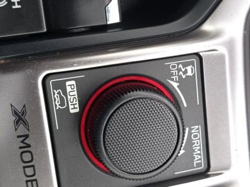 Certified 2023 Subaru Forester Premium image 18