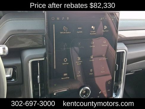 New 2026 GMC Yukon XL Elevation image 18