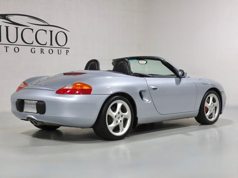 Used 2001 Porsche Boxster S image 50