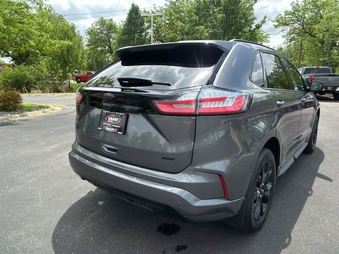 Used 2023 Ford Edge SE w/ Black Appearance Package AWD/4WD image 11
