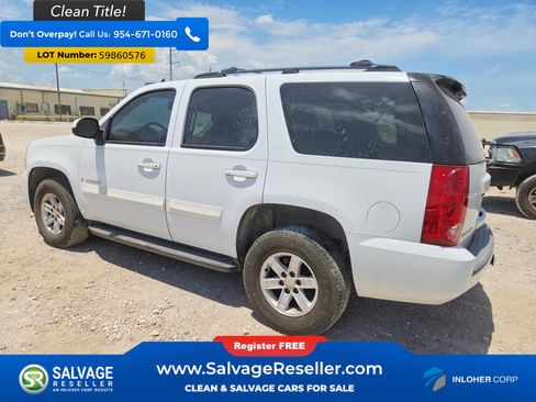 Used 2007 GMC Yukon SLE RWD image 3