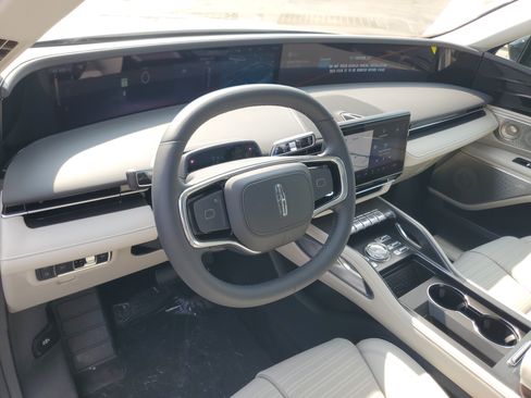 New 2026 Lincoln Nautilus Reserve AWD/4WD image 13