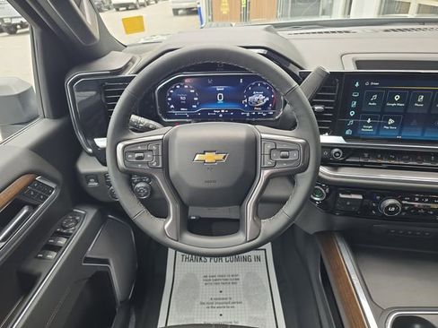 Certified 2025 Chevrolet Silverado 3500 High Country w/ High Country Premium Package image 12