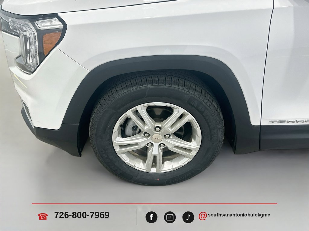 Certified 2022 GMC Terrain SLE FWD image 30