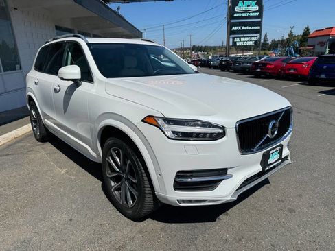 Used 2016 Volvo XC90 T6 Momentum w/ Protection Package Plus AWD/4WD image 7