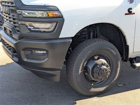 New 2026 RAM 3500 Tradesman image 8