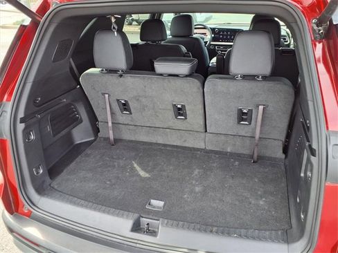 Certified 2025 Chevrolet Traverse LT image 26
