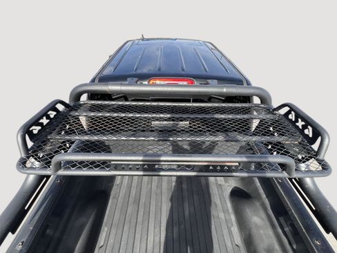 Used 2018 GMC Sierra 1500 SLT image 23