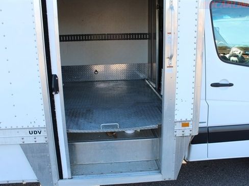 Used 2012 Mercedes-Benz Sprinter 3500 image 32