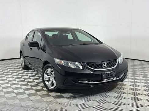 Used 2015 Honda Civic LX image 2