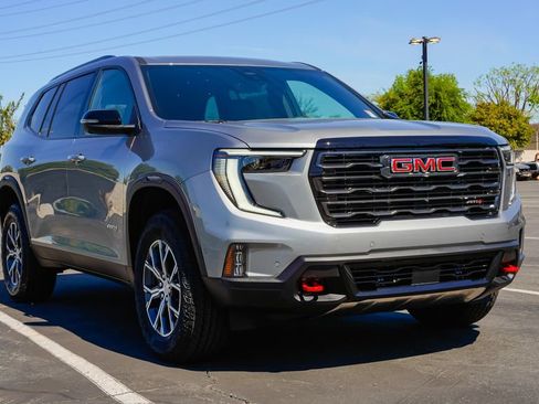 New 2026 GMC Acadia AT4 image 5