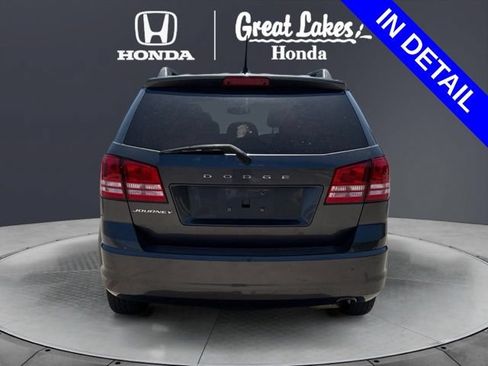 Used 2017 Dodge Journey SE w/ Flexible Seating Group FWD image 5