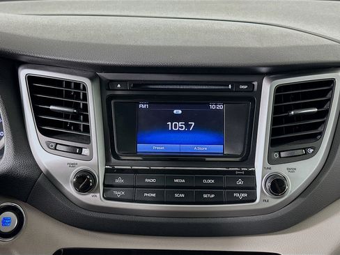 Used 2017 Hyundai Tucson Sport image 21