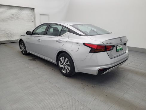 Used 2024 Nissan Altima 2.5 S image 3