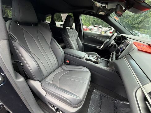 Used 2023 Lexus RX 350 F Sport w/ Accessory Package AWD/4WD image 9