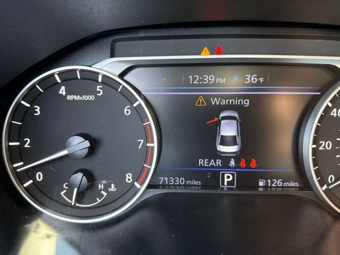 Used 2023 Nissan Altima 2.5 SR image 19