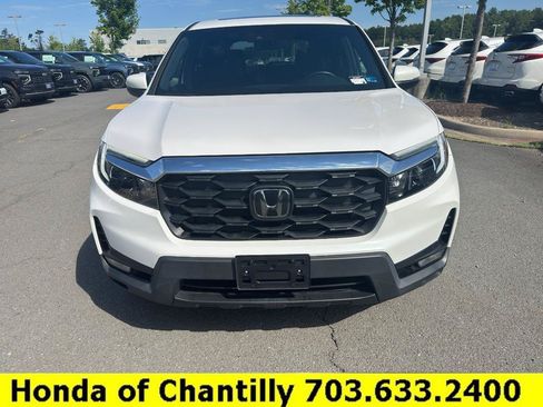 Certified 2023 Honda Passport EX-L image 2