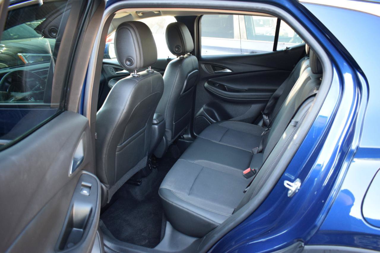 Used 2023 Buick Encore GX Preferred w/ Cold Weather Comfort Package FWD image 35
