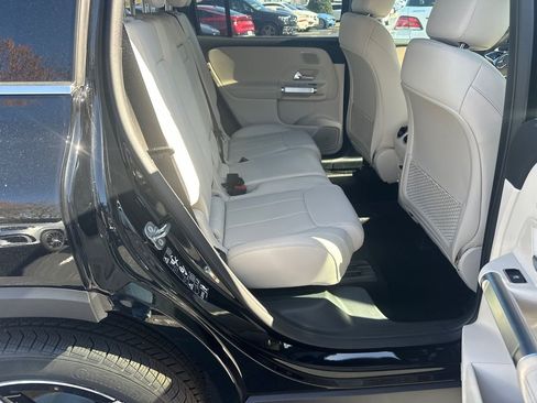 New 2026 Mercedes-Benz GLB 250 image 16