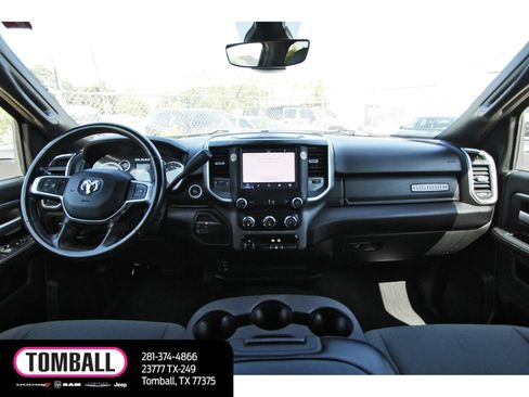 Used 2024 RAM 2500 Big Horn AWD/4WD image 11