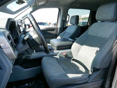 Certified 2022 Ford F150 XLT w/ Equipment Group 302A High image 7