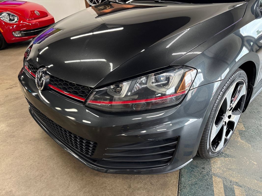 Used 2016 Volkswagen GTI SE w/ Lighting Package (SEL) FWD image 17