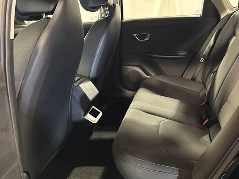 New 2026 Kia K4 LXS FWD image 5