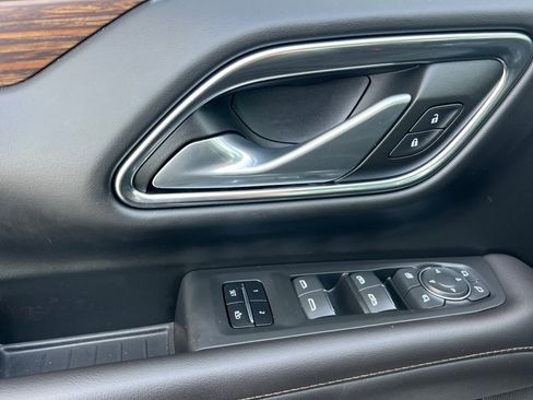 Used 2023 Chevrolet Tahoe High Country w/ Premium Package 2 image 8