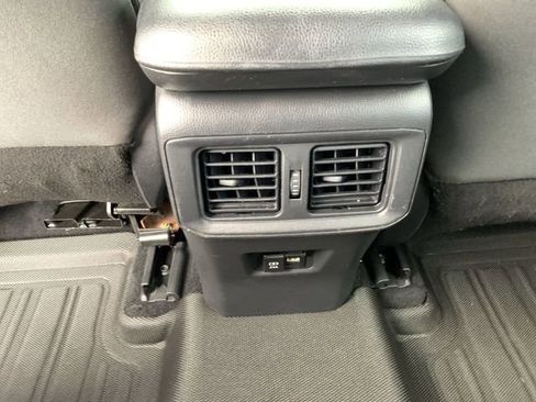 Certified 2021 Toyota RAV4 XLE image 31